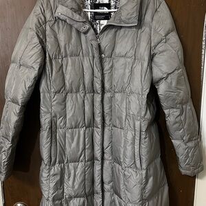 The North Face Women's Gray Puffer Coat